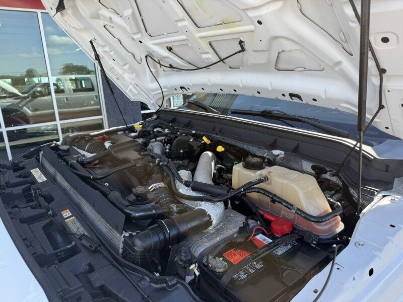 2013 Ford Super Crew F-350 DRW FX4 4x4 Diesel King Ranch King Ranch Collinsville OK