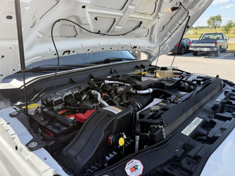 2013 Ford Super Crew F-350 DRW FX4 4x4 Diesel King Ranch King Ranch Collinsville OK