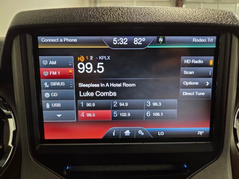 2013 Ford Super Duty F-250 Lariat 6.7L Diesel Lifted GPS Camera Toyo Tires FREE WARRANTY Arlington TX
