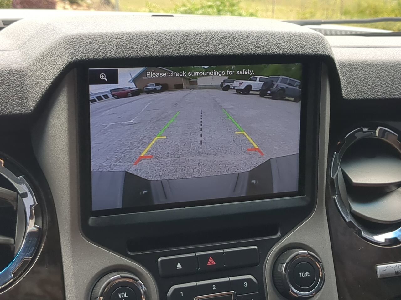 2013 Ford Super Duty F-250 SRW Lariat Winder GA