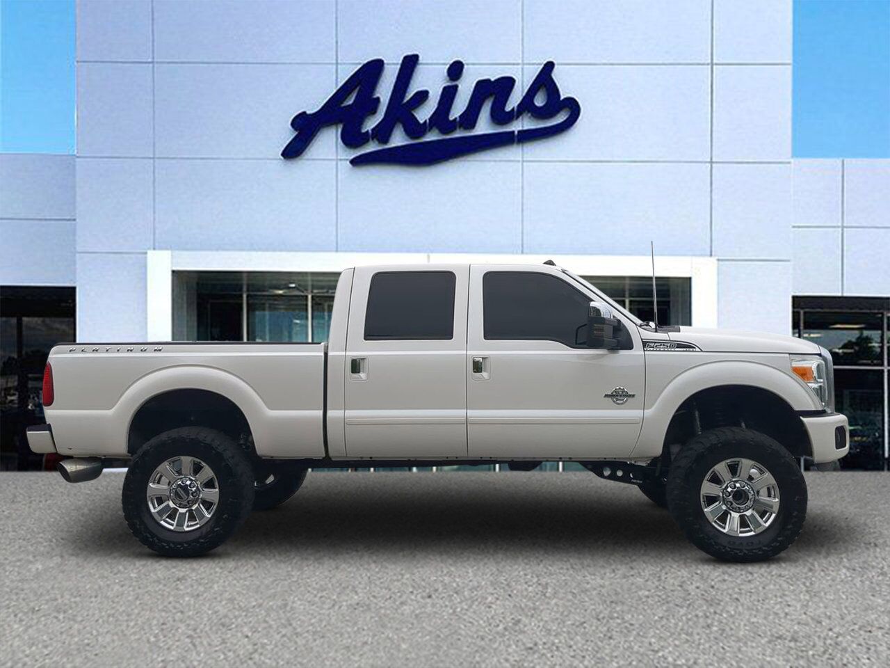 2013 Ford Super Duty F-250 SRW Lariat