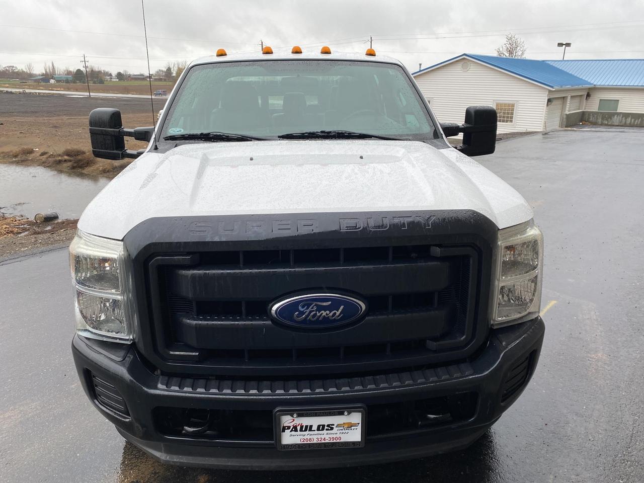 2013 Ford Super Duty F-350 DRW XL