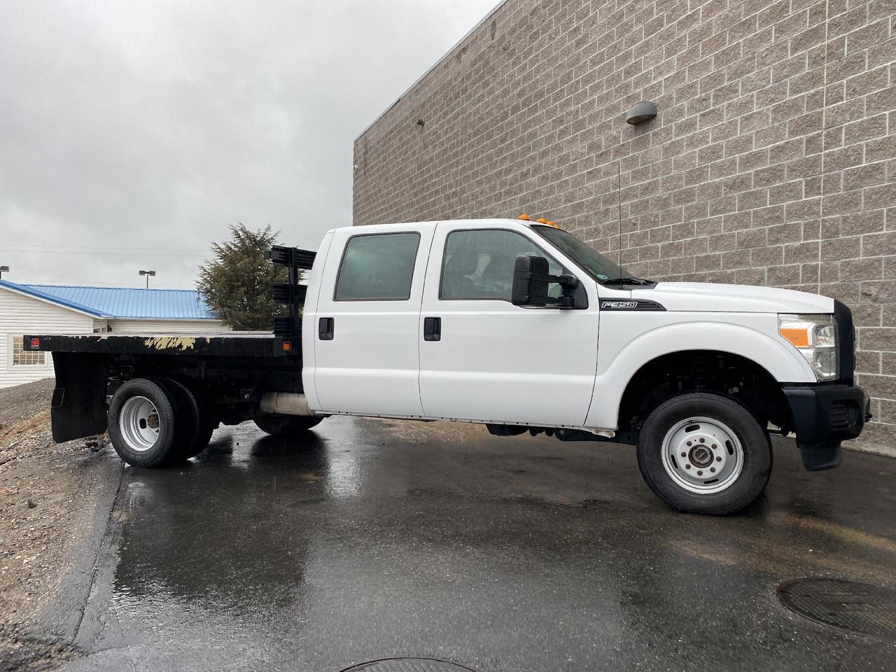 2013 Ford Super Duty F-350 DRW XL