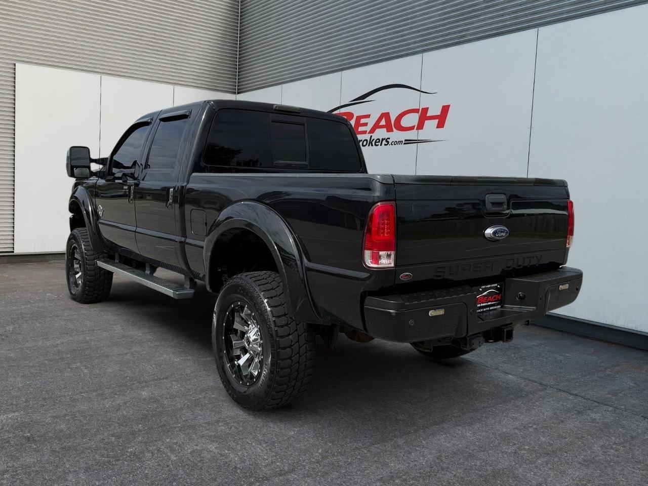 2013 Ford Super Duty F-350 SRW LARIAT, APPLE CARPLAY/ANDROID AUTO, UNIVERSAL GARAGE DOOR OPENER, BED LINER, TOW PACKAGE, RUNNING BOARDS, POWER MIRRORS, BACKUP CAMERA, SLIDING REAR WINDOW, KEYLESS ENTRY, SONY SPEAKERS, BIG IS AND UNDERSTATEMENT WHEN IT COMES TO THIS F-350! Norfolk VA