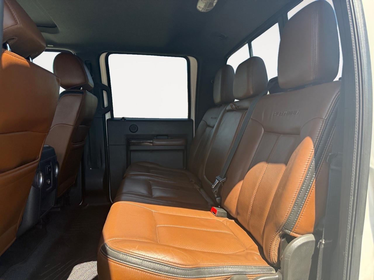 2013 Ford Super Duty F-350 SRW LARIAT, HEATED/VENTILATED SEATS, UNIVERSAL GARAGE DOOR OPENER, BED LINER, TONNEAU COVER, RUNNING BOARDS, SLIDING REAR WINDOW, BACKUP CAMERA, POWER/HEATED MIRRORS, SUNROOF, COME AND TEST DRIVE THIS FORD F-350! Norfolk VA