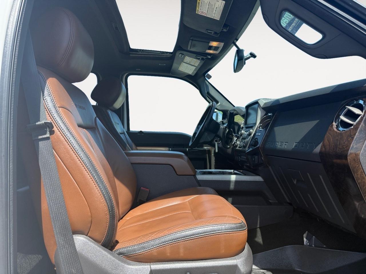 2013 Ford Super Duty F-350 SRW LARIAT, HEATED/VENTILATED SEATS, UNIVERSAL GARAGE DOOR OPENER, BED LINER, TONNEAU COVER, RUNNING BOARDS, SLIDING REAR WINDOW, BACKUP CAMERA, POWER/HEATED MIRRORS, SUNROOF, COME AND TEST DRIVE THIS FORD F-350! Norfolk VA