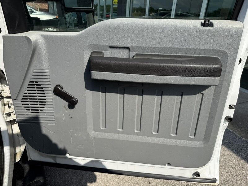2013 Ford Super Duty F-550 V10 Flatbed XL Collinsville OK