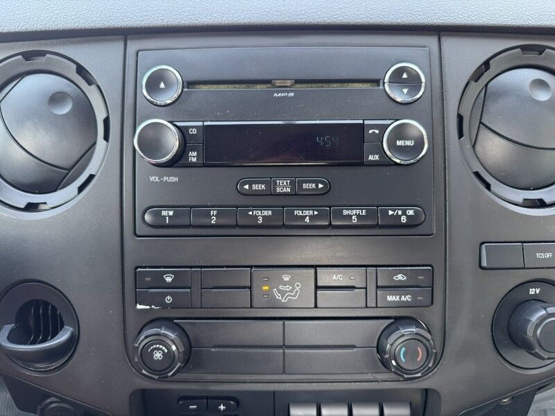 2013 Ford Super Duty F-550 V10 Flatbed XL Collinsville OK
