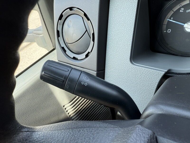 2013 Ford Super Duty F-550 V10 Flatbed XL Collinsville OK