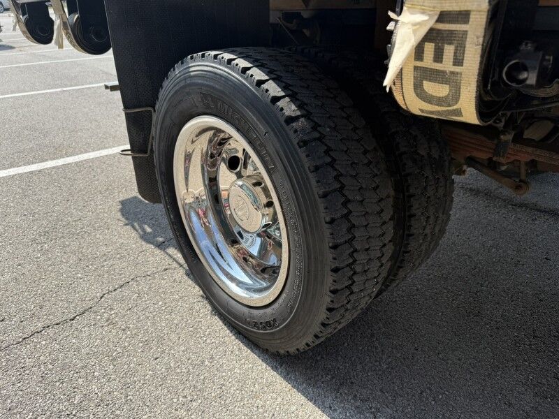 2013 Ford Super Duty F-550 V10 Flatbed XL Collinsville OK