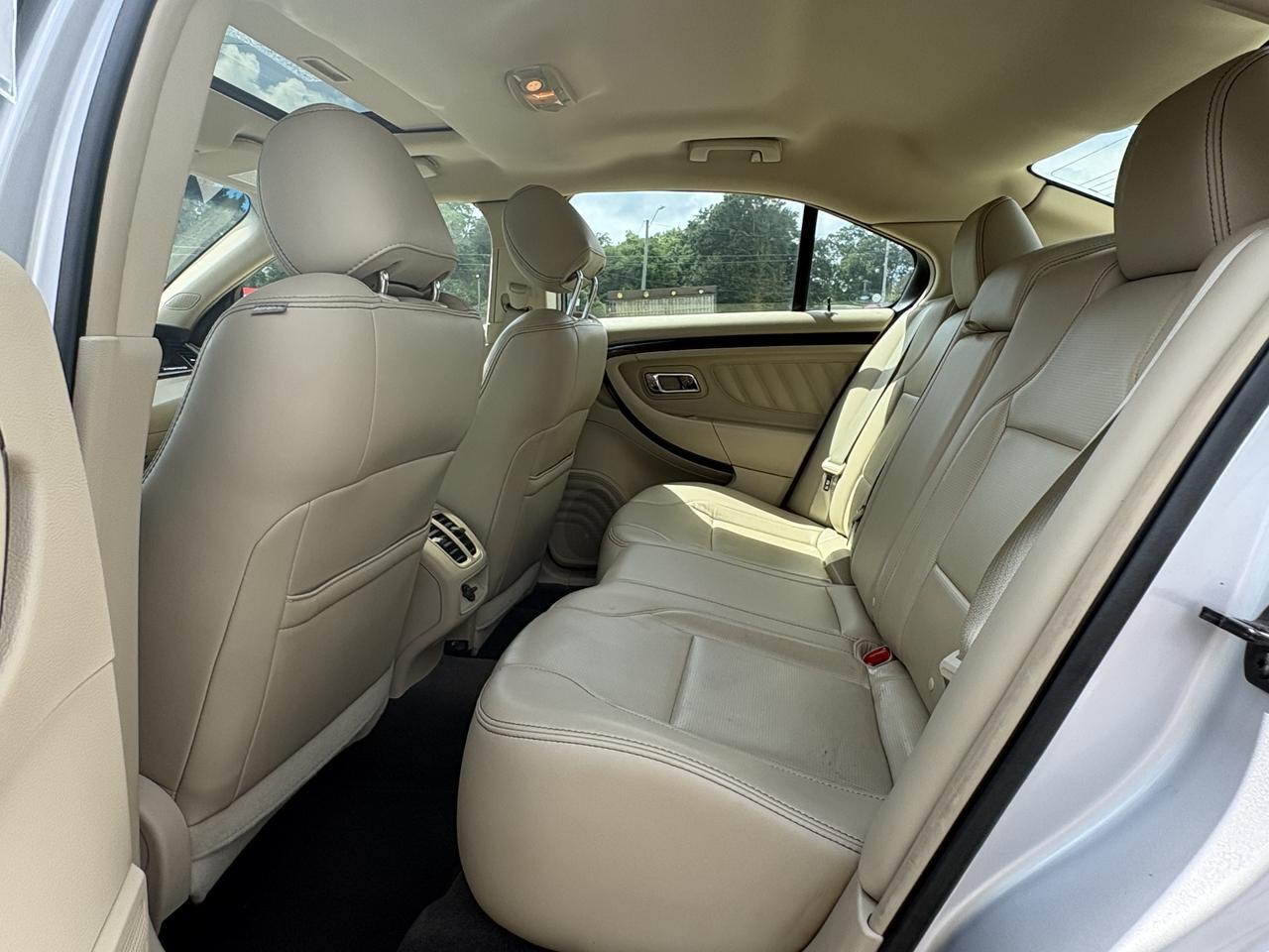 2013 Ford Taurus Limited Meridian MS