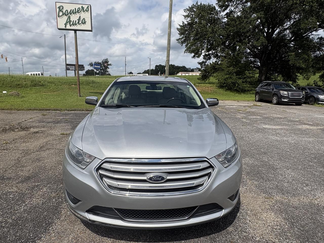 2013 Ford Taurus Limited Meridian MS