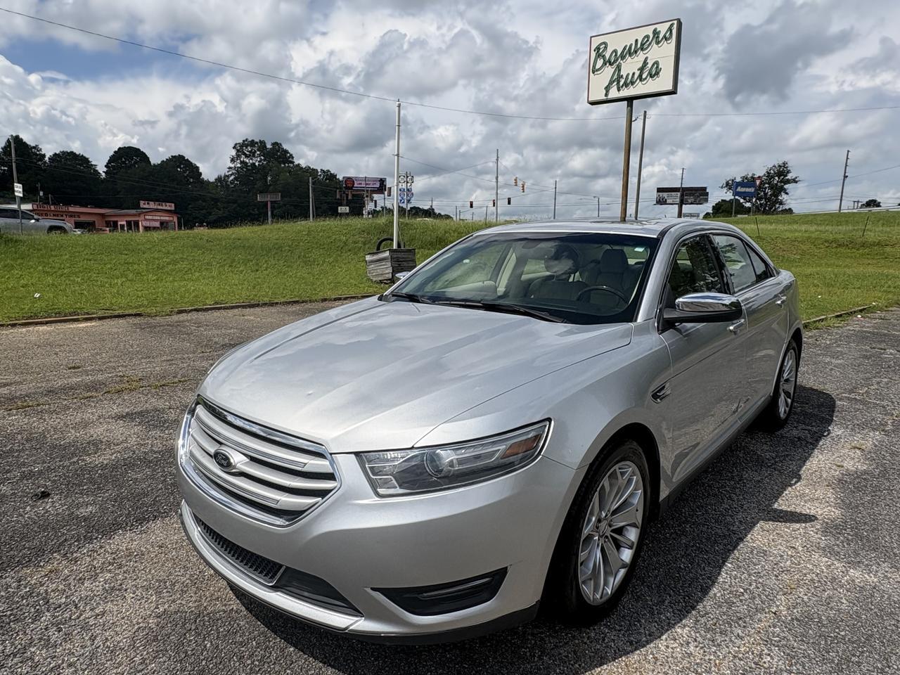2013 Ford Taurus