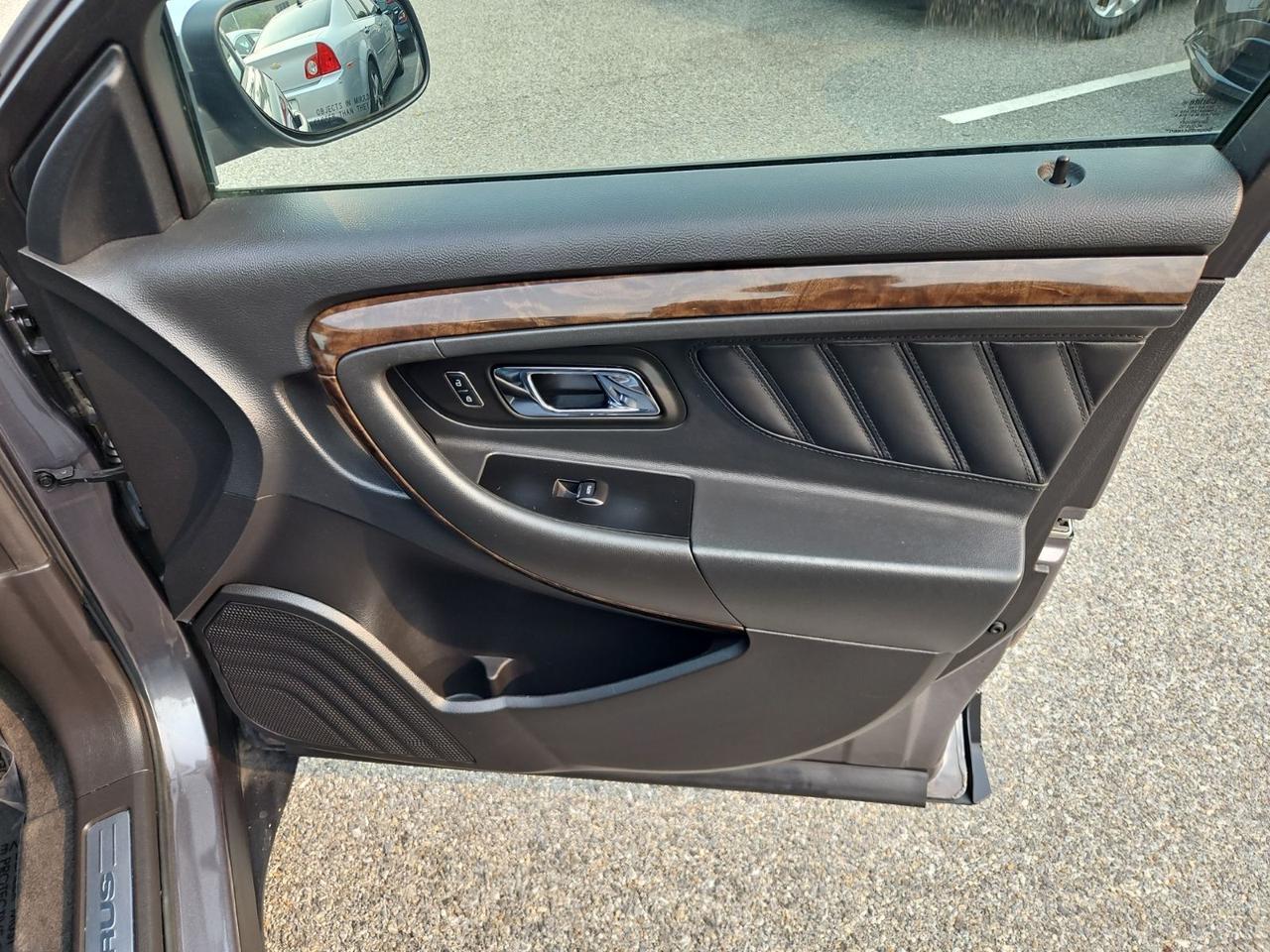 2013 Ford Taurus Limited Waldorf MD