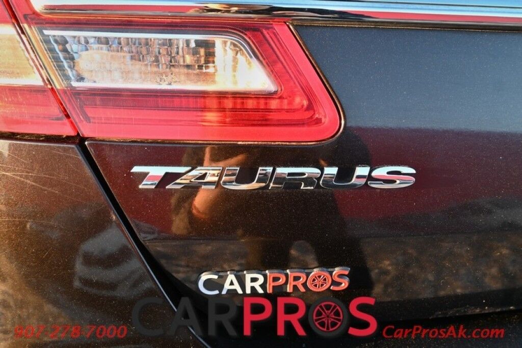 2013 Ford Taurus SEL - 3.5L V6 - 6 Speed Automatic Transmission - All Wheel Drive - Power Heated Side Mirrors - Engine Block Heater - Remote Start Anchorage AK