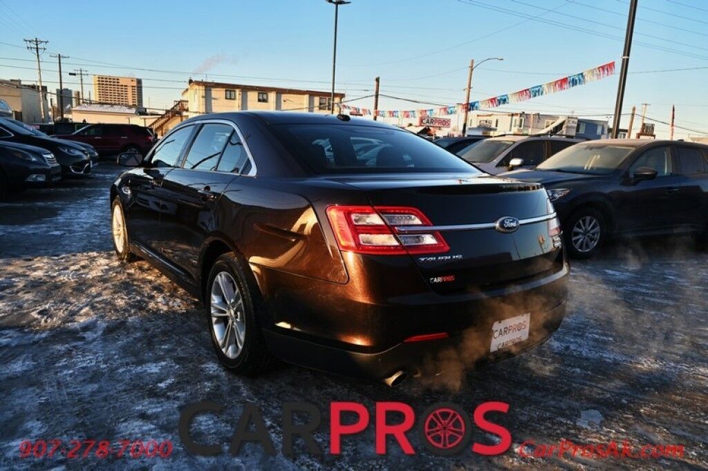 2013 Ford Taurus SEL - 3.5L V6 - 6 Speed Automatic Transmission - All Wheel Drive - Power Heated Side Mirrors - Engine Block Heater - Remote Start Anchorage AK