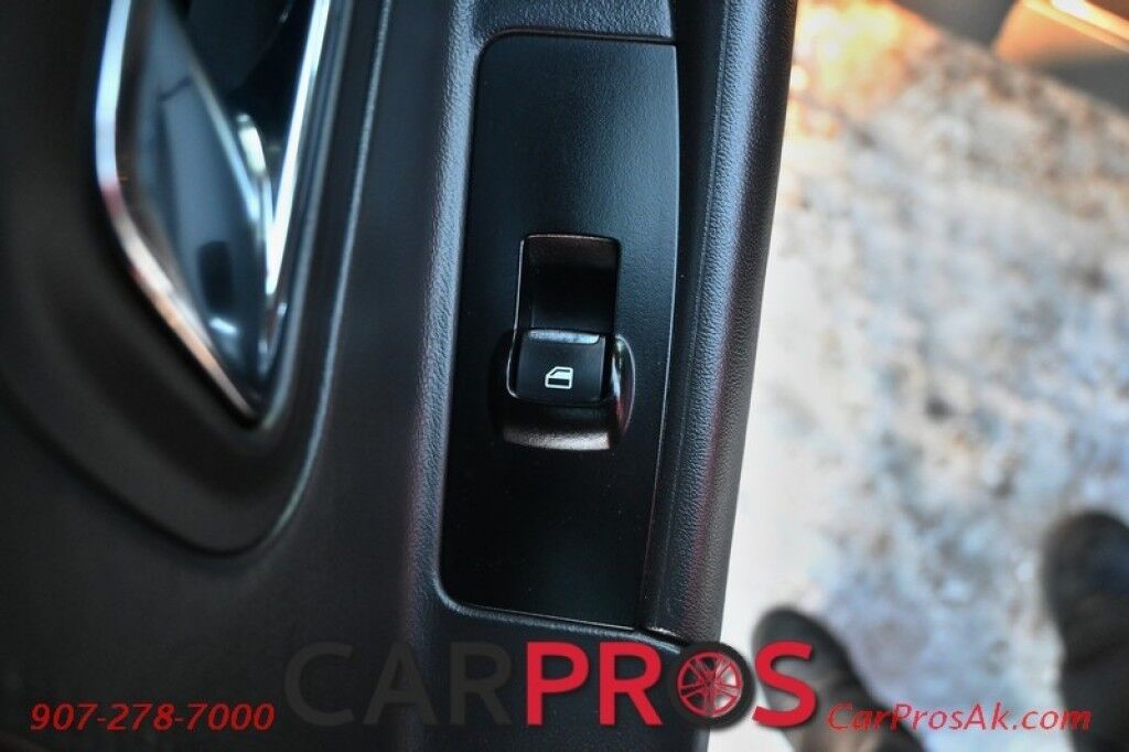 2013 Ford Taurus SEL - All Wheel Drive - 3.5L V6 - Automatic - Power Driver's Seat - Engine Block Heater - Remote Start - Aluminum Wheel Anchorage AK