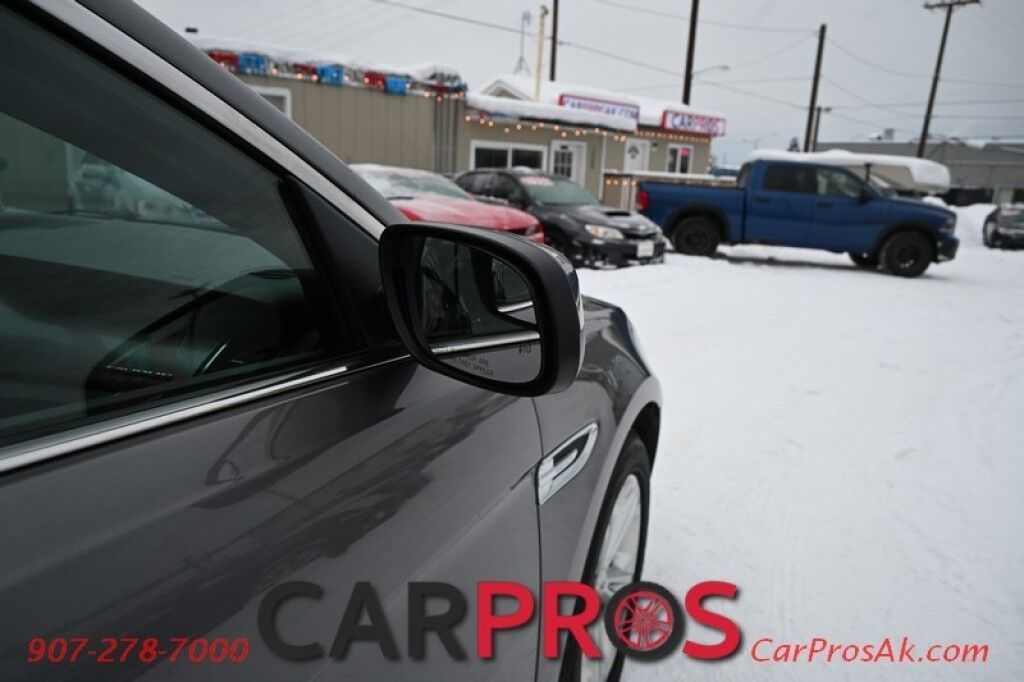 2013 Ford Taurus SEL - Automatic Transmission - Remote Start - Front Power Cloth Seats - Curve Control - Aluminum Wheels - Power Mirrors Windows and Locks Anchorage AK