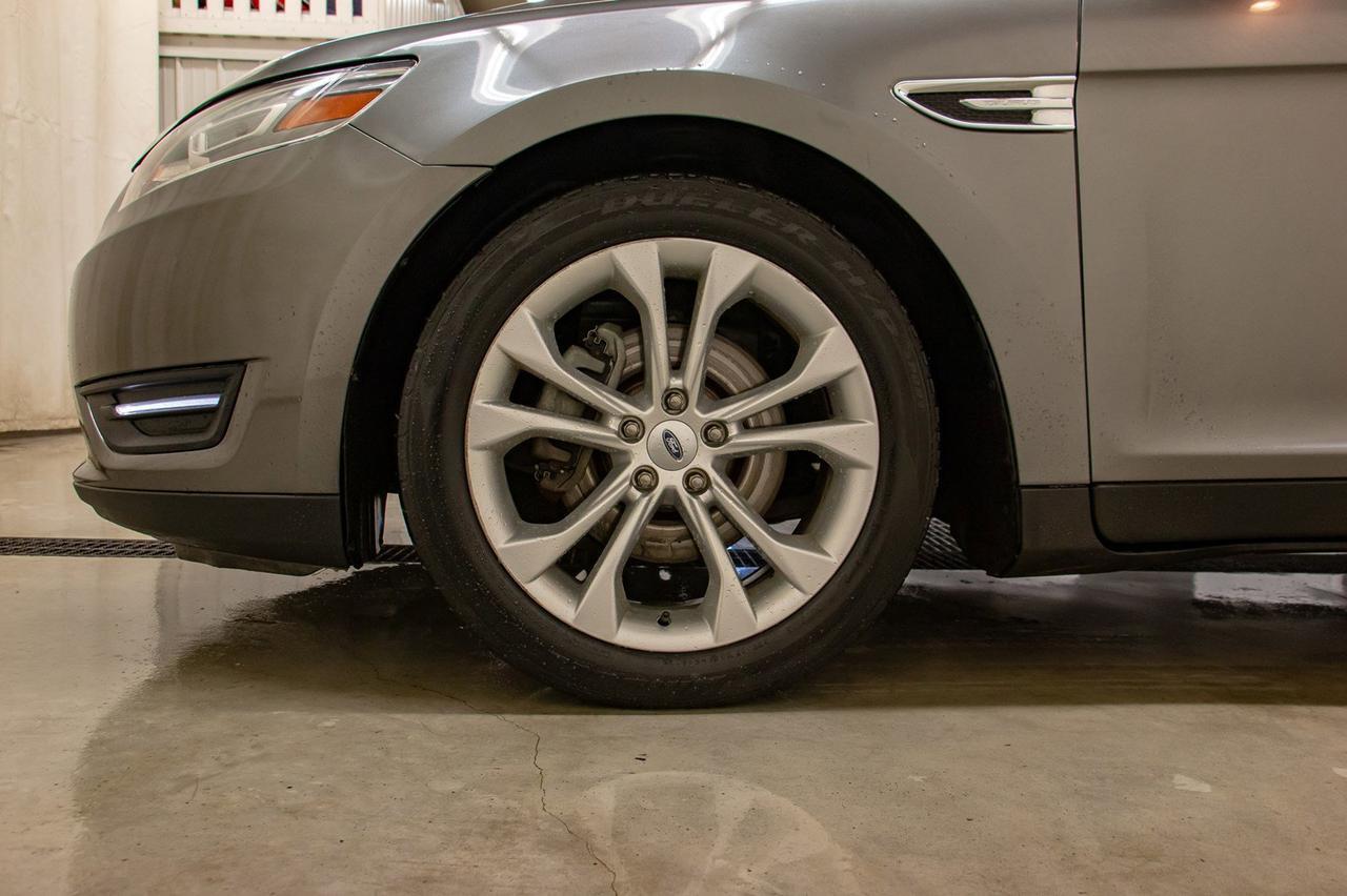 2013 Ford Taurus SEL Red Deer AB