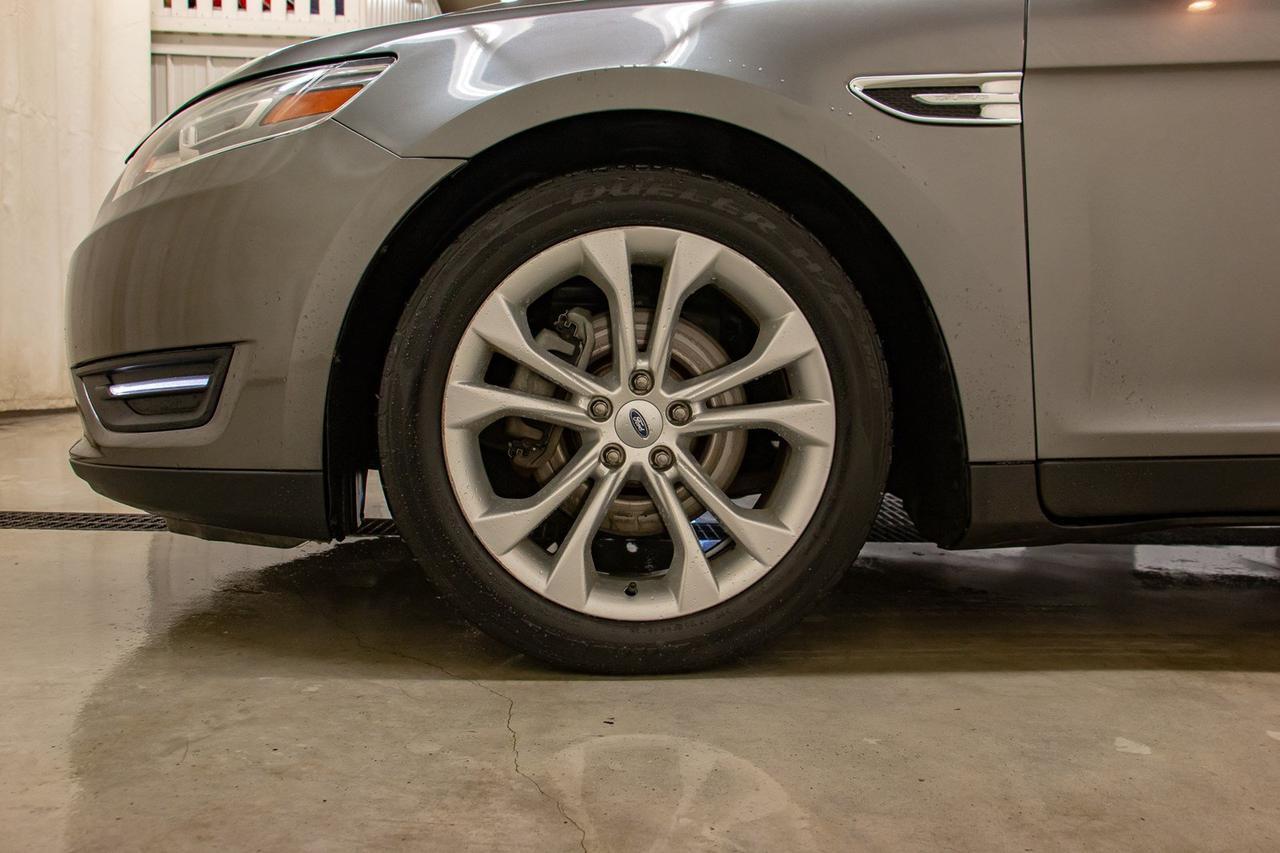 2013 Ford Taurus SEL Red Deer AB