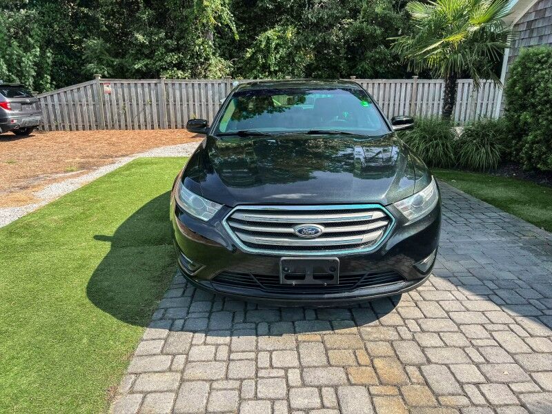 2013 Ford Taurus SEL