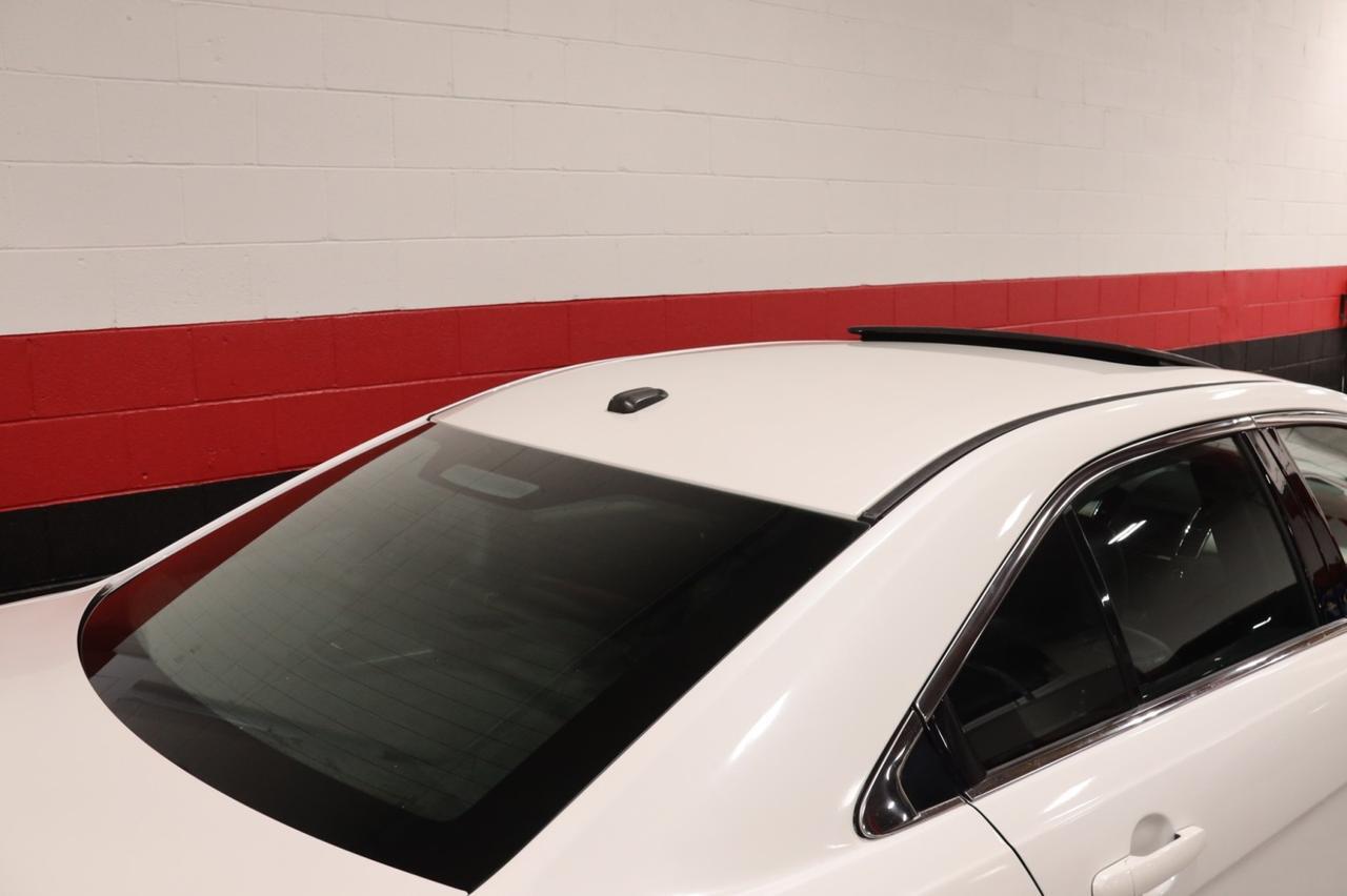 2013 Ford Taurus SHO AWD Performance Package 4dr Sedan Skokie IL