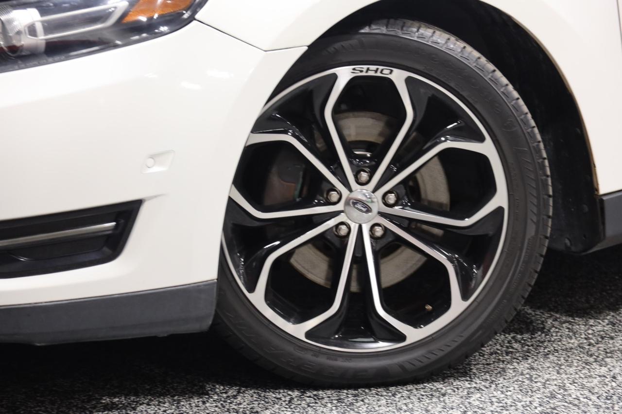 2013 Ford Taurus SHO AWD Performance Package 4dr Sedan Skokie IL