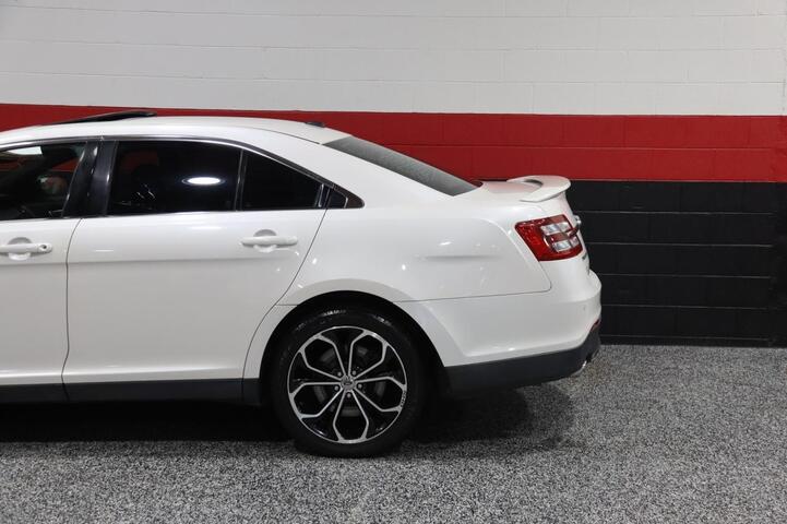 2013 Ford Taurus SHO AWD Performance Package 4dr Sedan Chicago IL