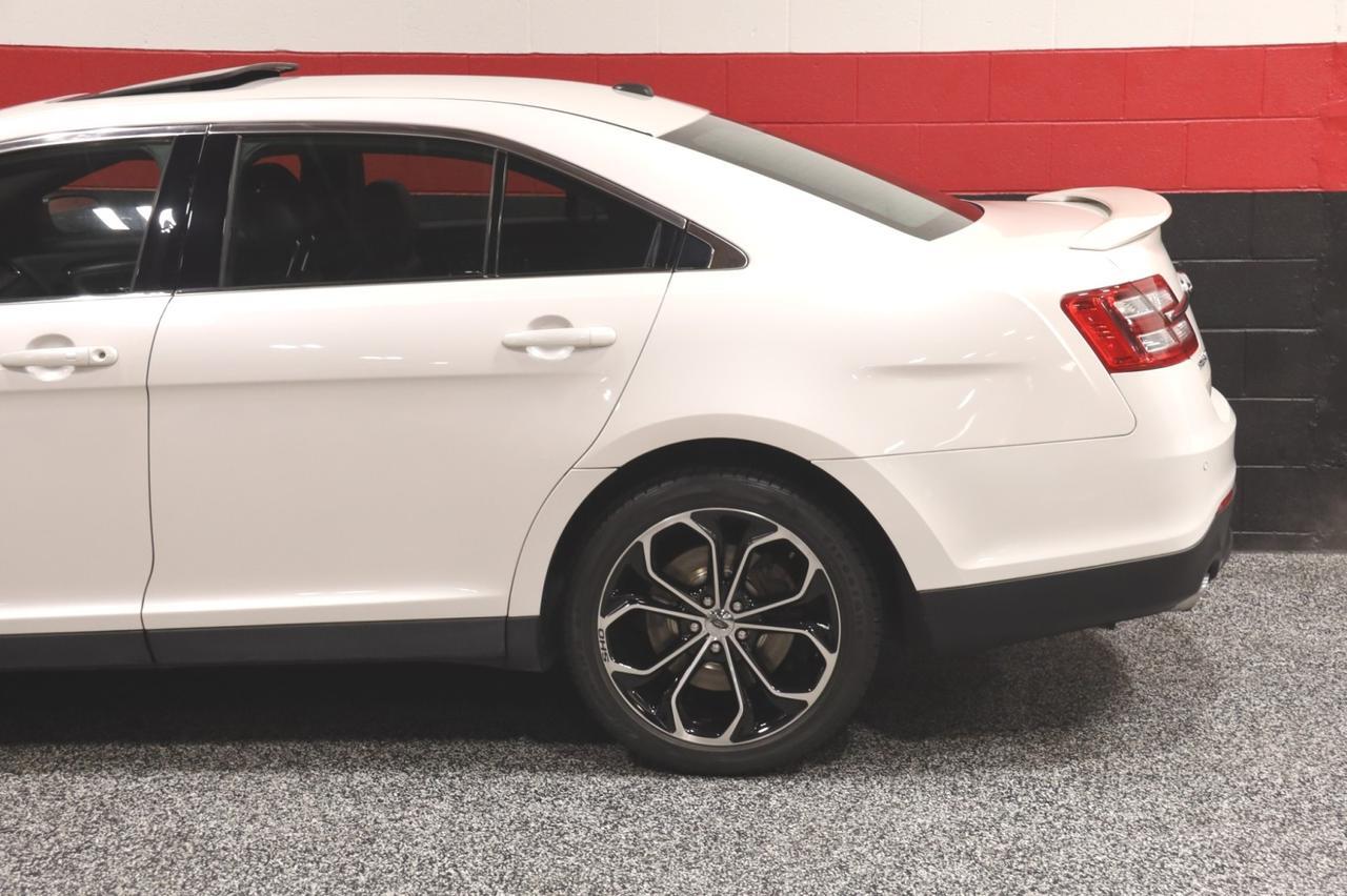 2013 Ford Taurus SHO AWD Performance Package 4dr Sedan Skokie IL
