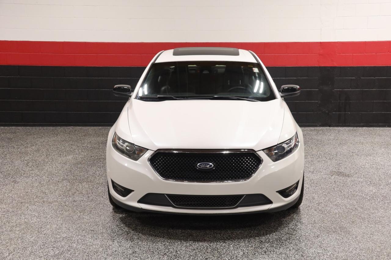 2013 Ford Taurus SHO AWD Performance Package 4dr Sedan Skokie IL