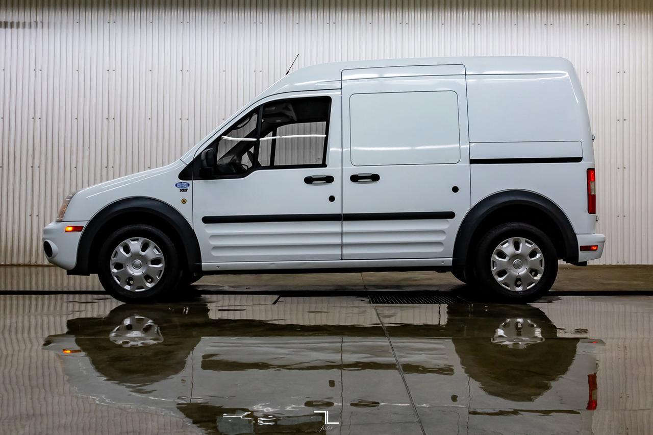 2013 Ford Transit Connect XLT Cargo Red Deer AB