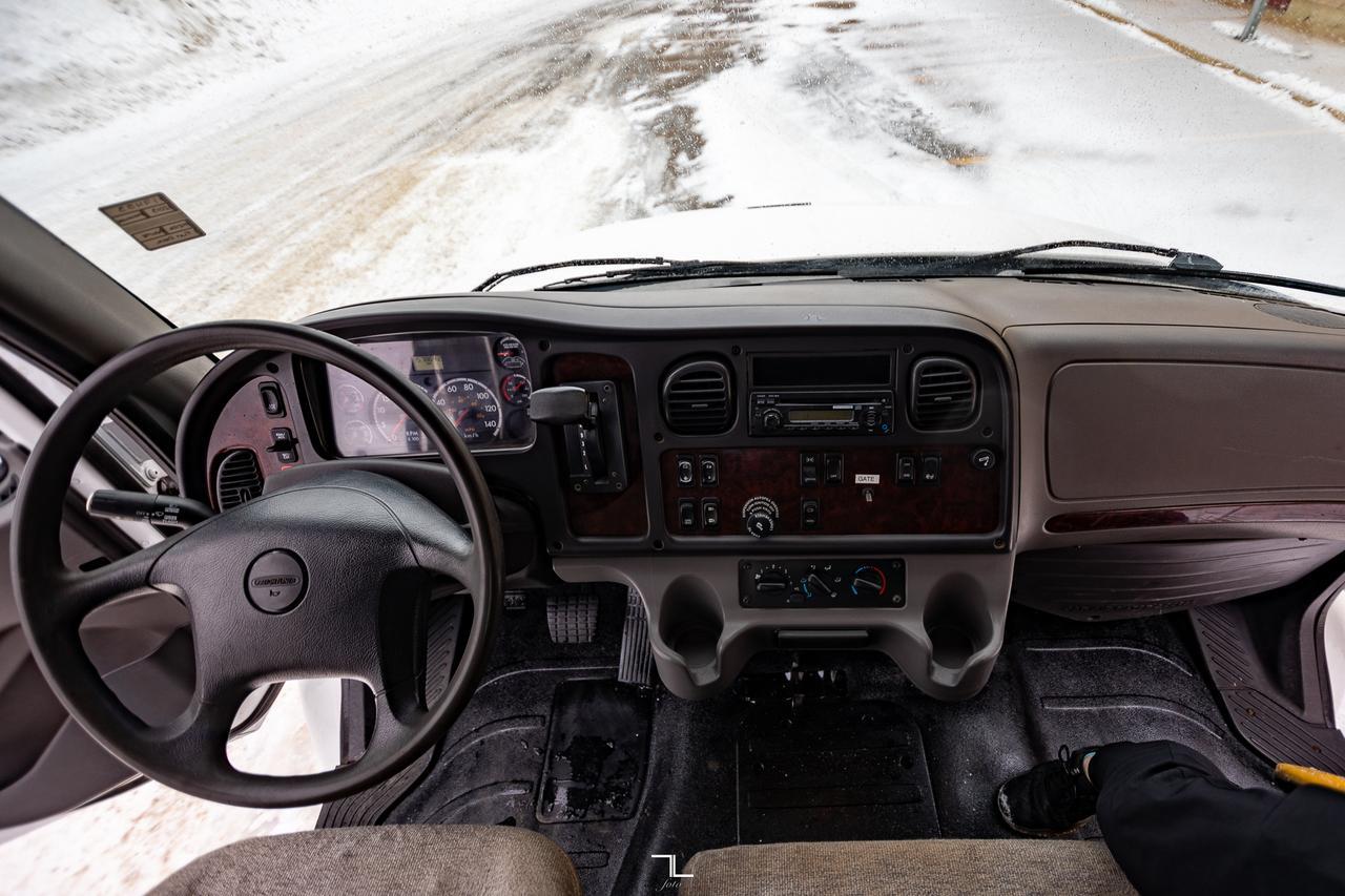 2013 Freightliner M2 106 Day Cab Deck Liftgate Diesel Red Deer AB