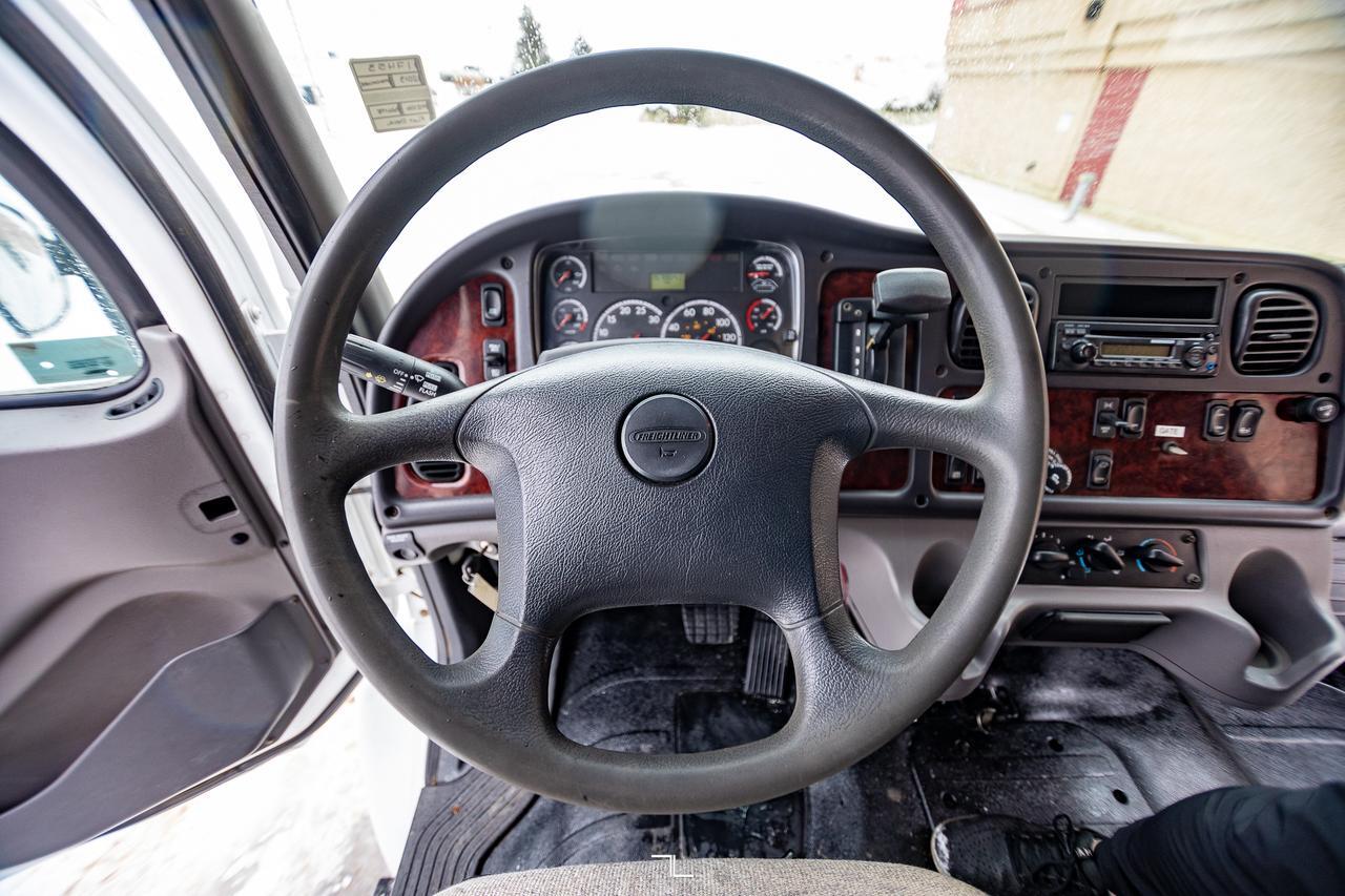 2013 Freightliner M2 106 Day Cab Deck Liftgate Diesel Red Deer AB