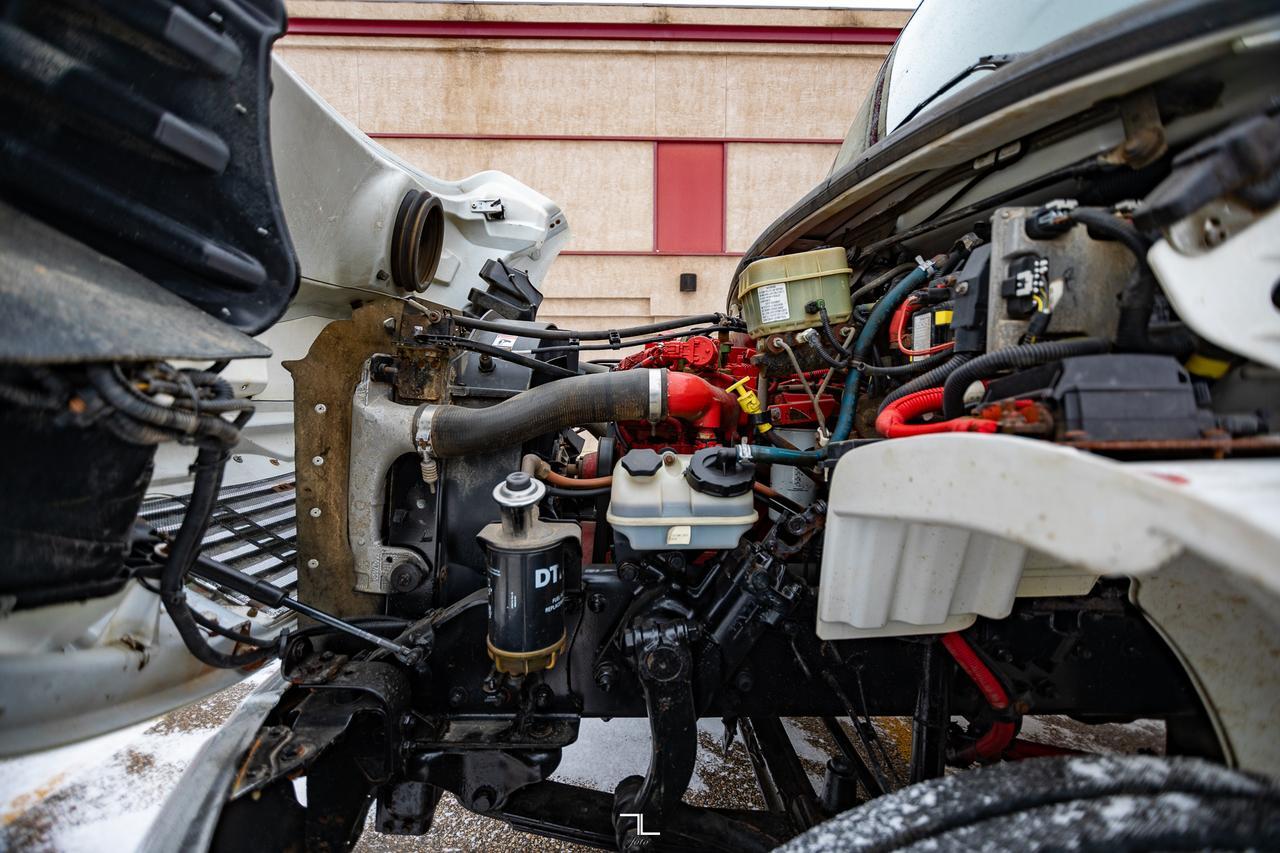 2013 Freightliner M2 106 Day Cab Deck Liftgate Diesel Red Deer AB