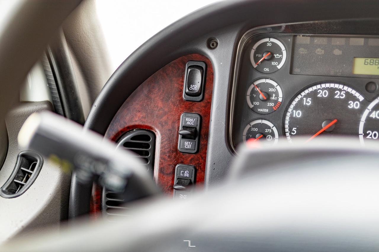 2013 Freightliner M2 106 Day Cab Deck Liftgate Diesel Red Deer AB