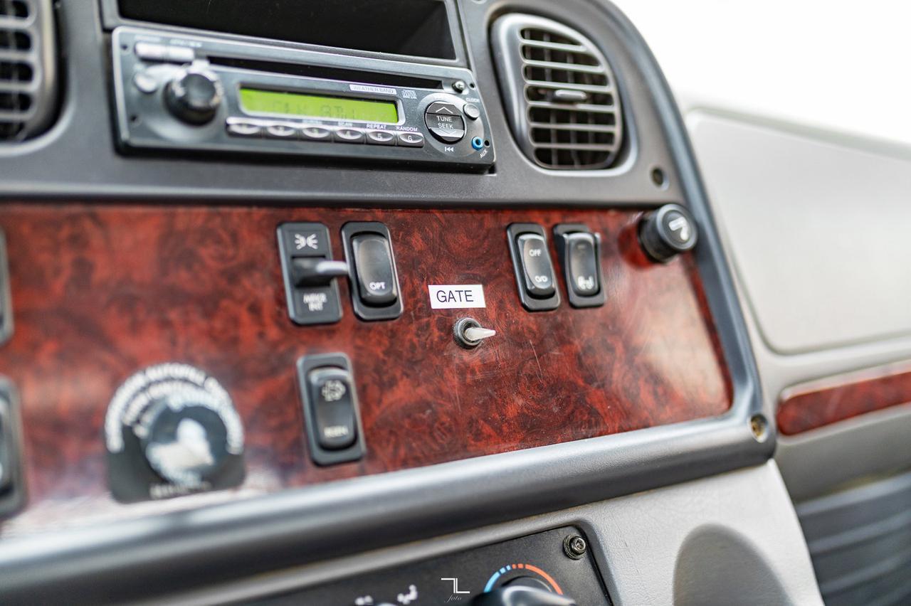 2013 Freightliner M2 106 Day Cab Deck Liftgate Diesel Red Deer AB