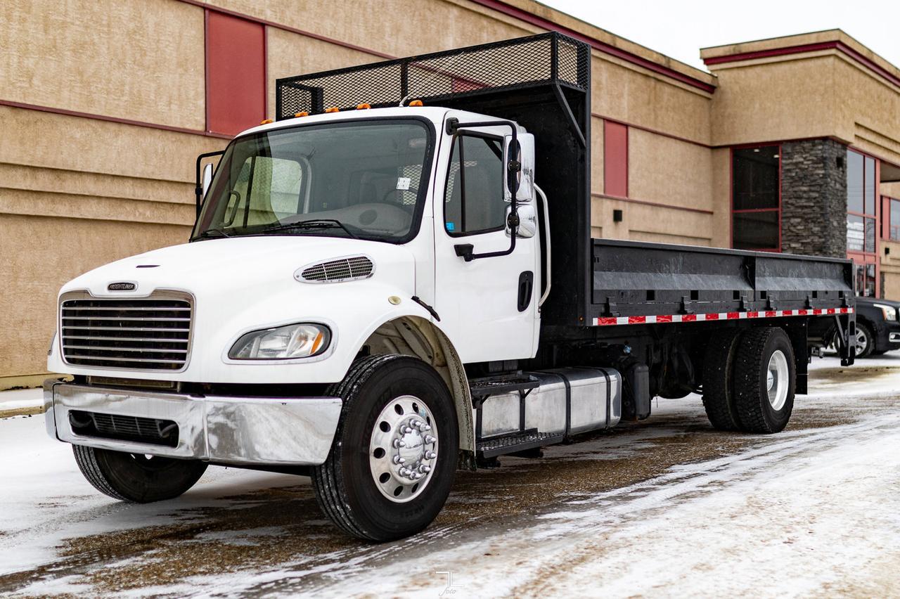 2013 Freightliner M2 106 Day Cab Deck Liftgate Diesel Red Deer AB