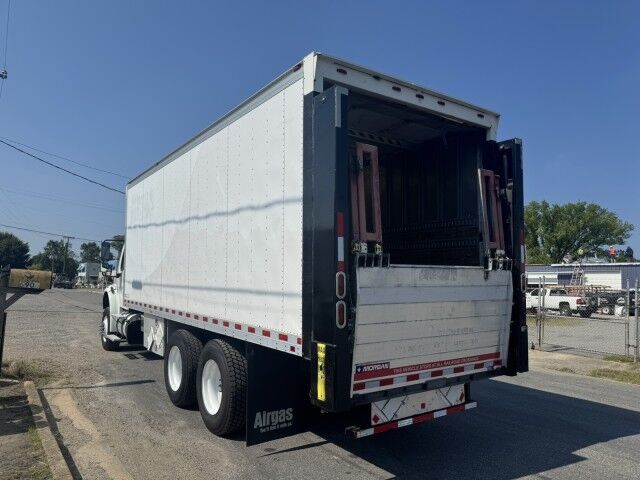 2013 Freightliner M2 22 Ft Box Truck Henrico VA
