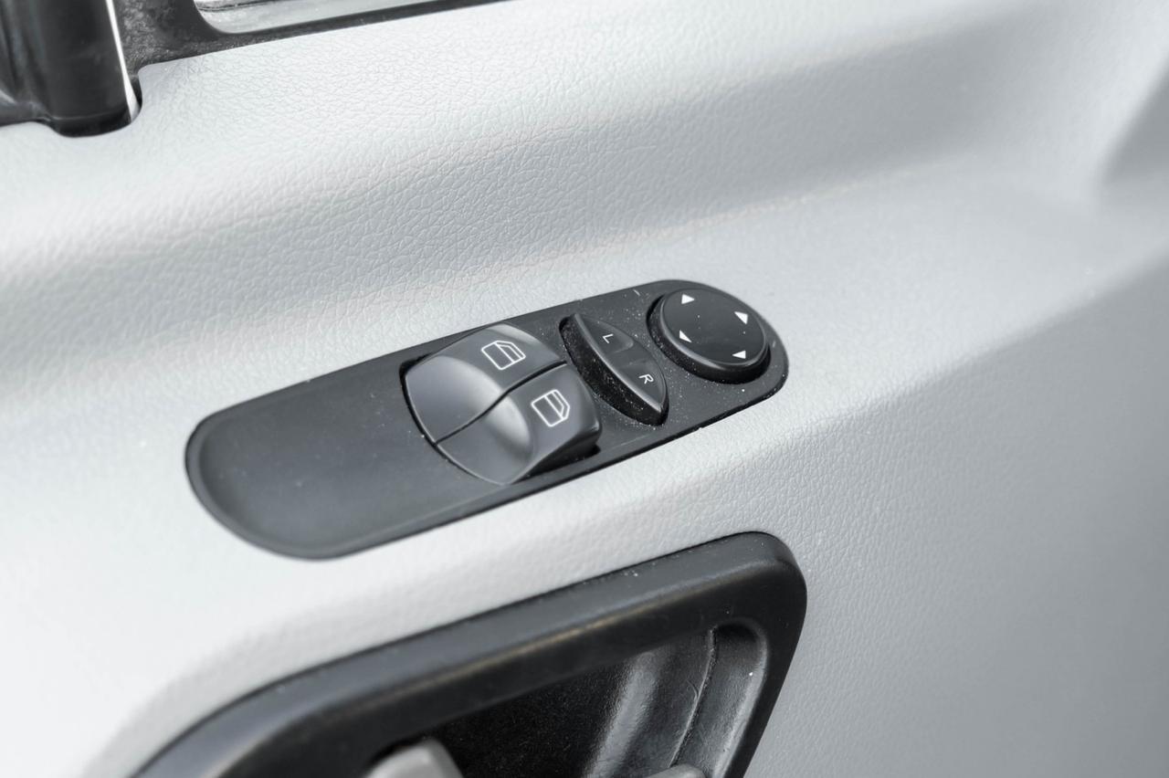 2013 Freightliner Sprinter 2500 CARGO VAN POWER LOCKS WINDOWS AND MIRRORS REMOTE KEYLESS ENTRY Carrollton TX