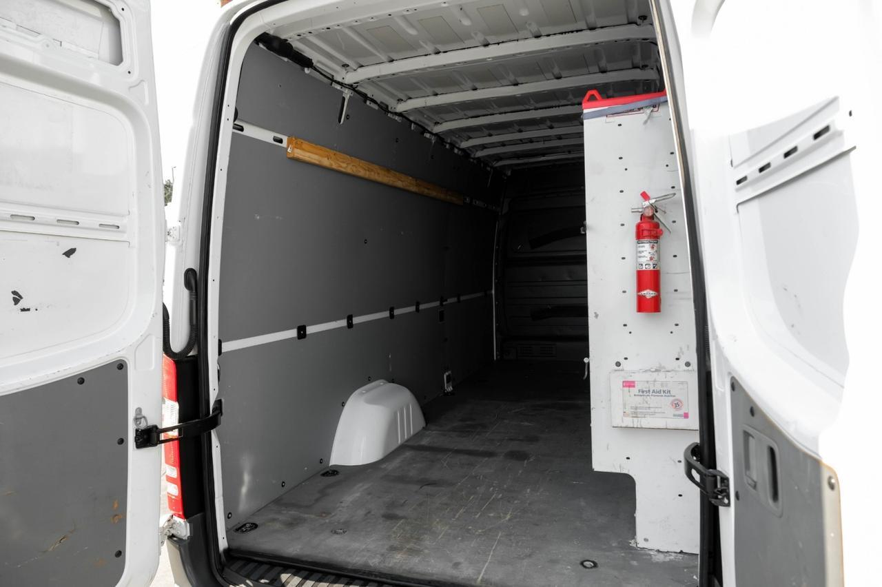 2013 Freightliner Sprinter 2500 CARGO VAN POWER LOCKS WINDOWS AND MIRRORS REMOTE KEYLESS ENTRY Carrollton TX