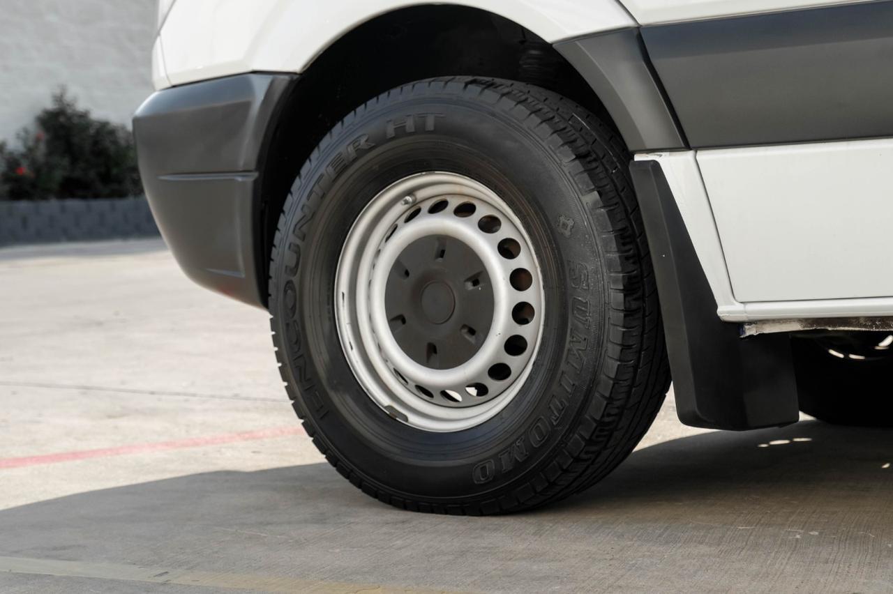 2013 Freightliner Sprinter 2500 CARGO VAN POWER LOCKS WINDOWS AND MIRRORS REMOTE KEYLESS ENTRY Carrollton TX