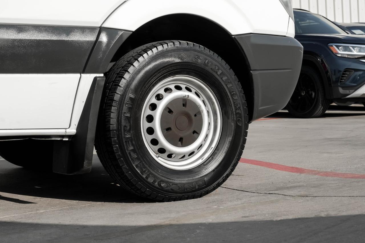 2013 Freightliner Sprinter 2500 CARGO VAN POWER LOCKS WINDOWS AND MIRRORS REMOTE KEYLESS ENTRY Carrollton TX