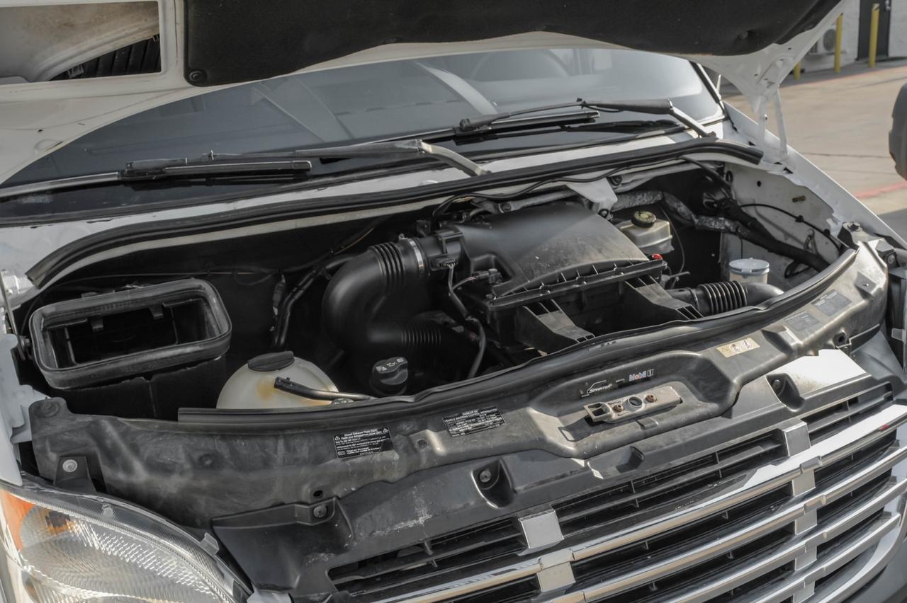 2013 Freightliner Sprinter 2500 CARGO VAN POWER LOCKS WINDOWS AND MIRRORS REMOTE KEYLESS ENTRY Carrollton TX