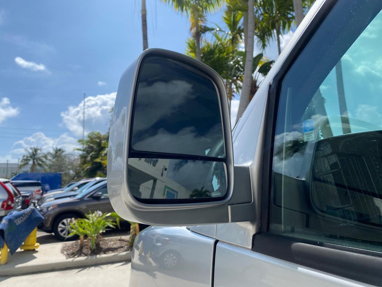 2013 GMC SAVANA HI TOP CONVERSION HANDICAP LIFT LOW MILES 24,857 Pompano Beach FL