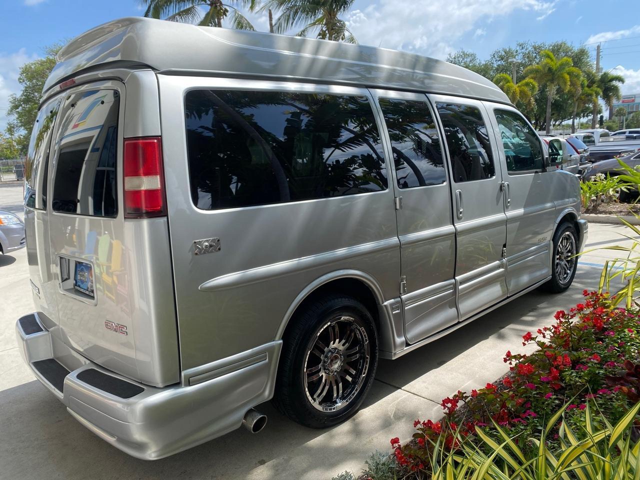 2013 GMC SAVANA HI TOP CONVERSION HANDICAP LIFT LOW MILES 24,857 Pompano Beach FL