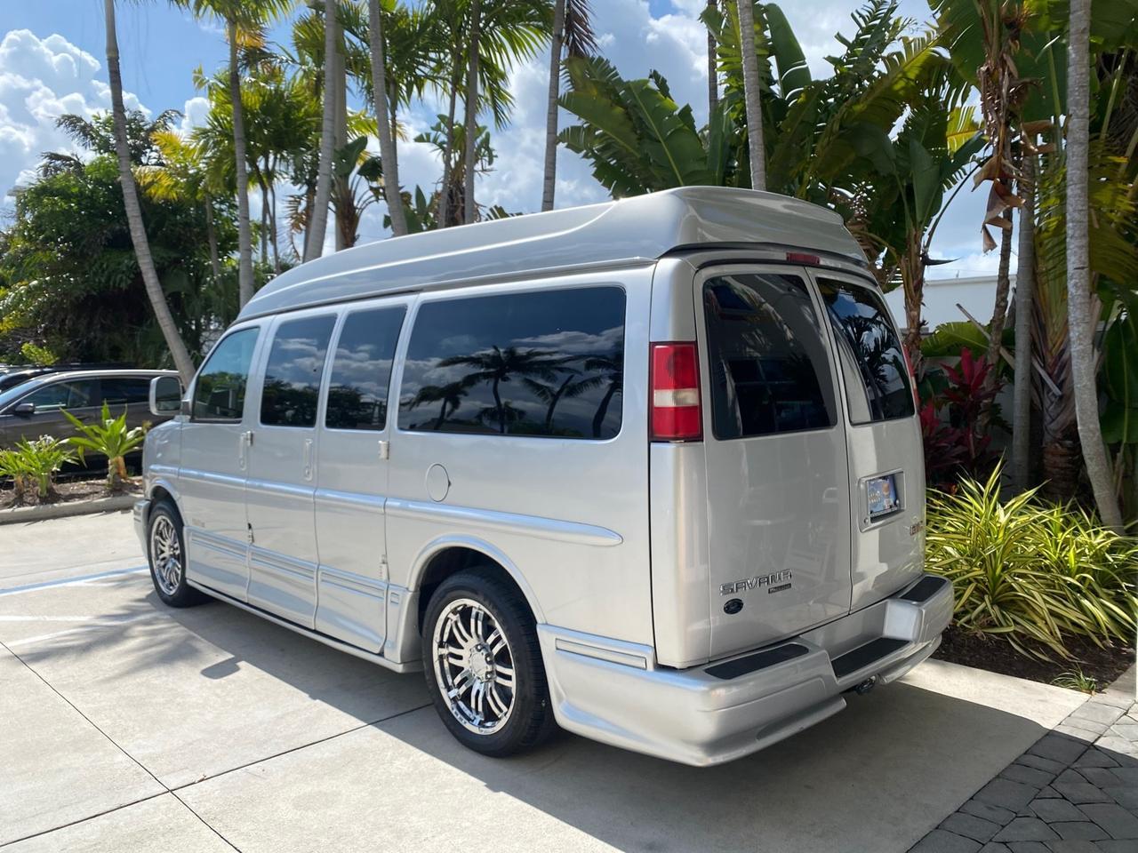 2013 GMC SAVANA HI TOP CONVERSION HANDICAP LIFT LOW MILES 24,857 Pompano Beach FL