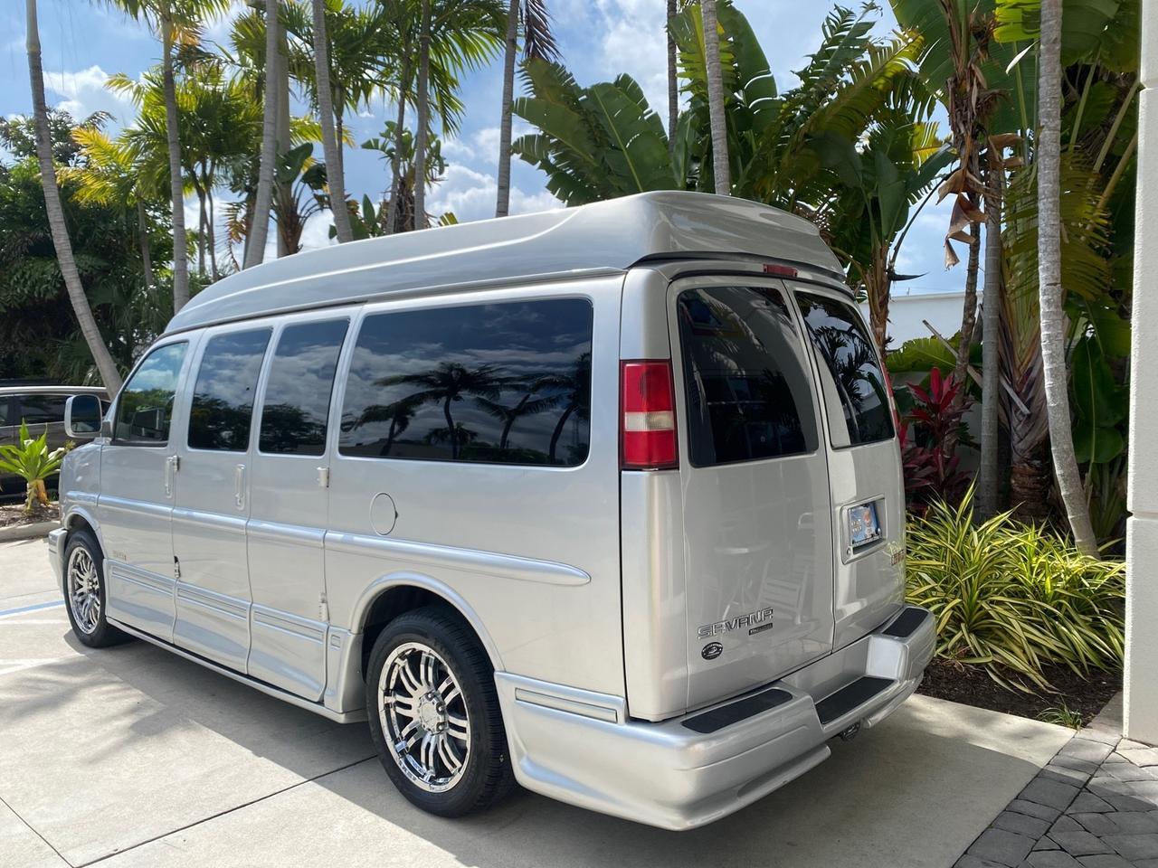 2013 GMC SAVANA HI TOP CONVERSION HANDICAP LIFT LOW MILES 24,857 Pompano Beach FL