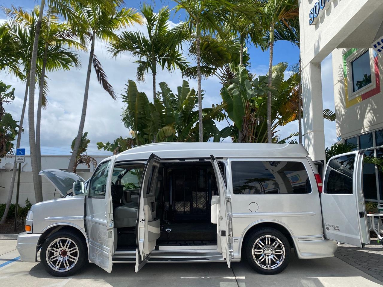 2013 GMC SAVANA HI TOP CONVERSION HANDICAP LIFT LOW MILES 24,857 Pompano Beach FL