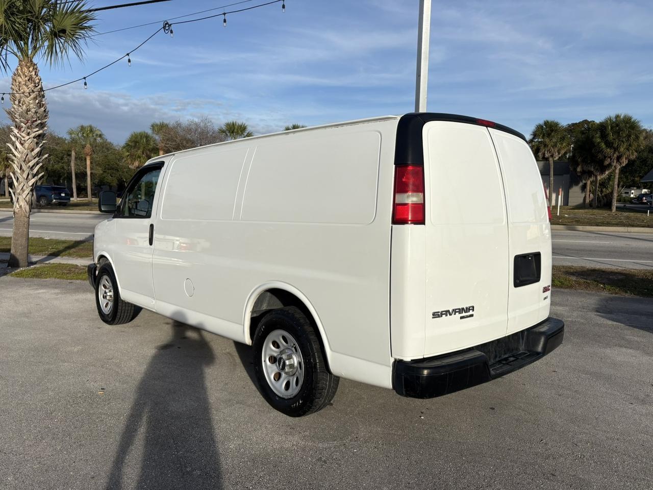 2013 GMC Savana Cargo Van