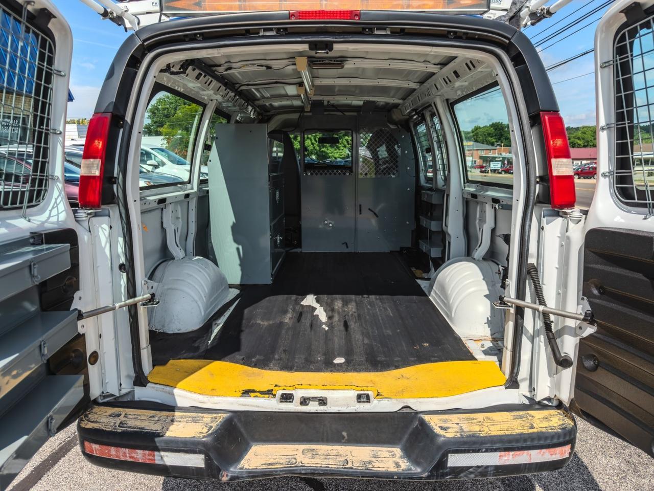 2013 GMC Savana Cargo Van Tallmadge OH